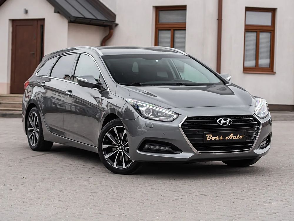 Hyundai i40 Kombi blue 1.7 CRDi DCT Premium 2015