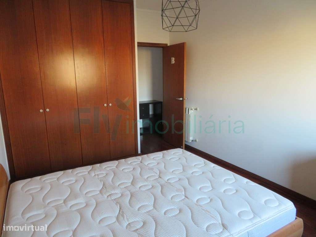 Apartamento T3 - Junto à Universidade e Hospital de S.João no Porto-11