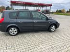 Renault Grand Scenic 1.9 dCi XXL FAP Avantage - 3