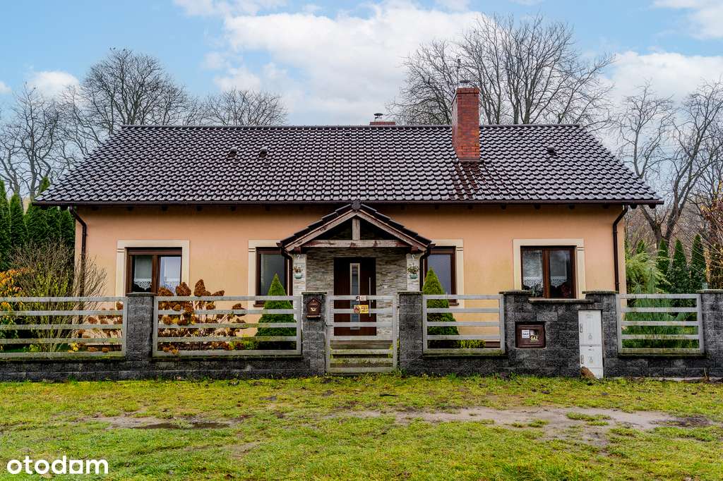 Dom jednorodzinny 102,20 m²/4 pokoje/poddasze-0