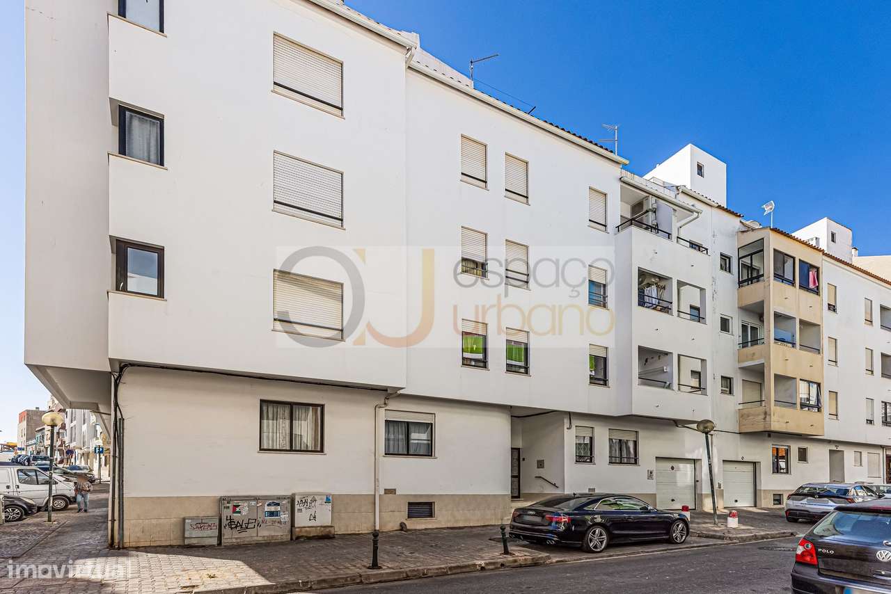 A. Pêra - Apart. 2 Quartos - Garagem - 150 Metros da Praia-6
