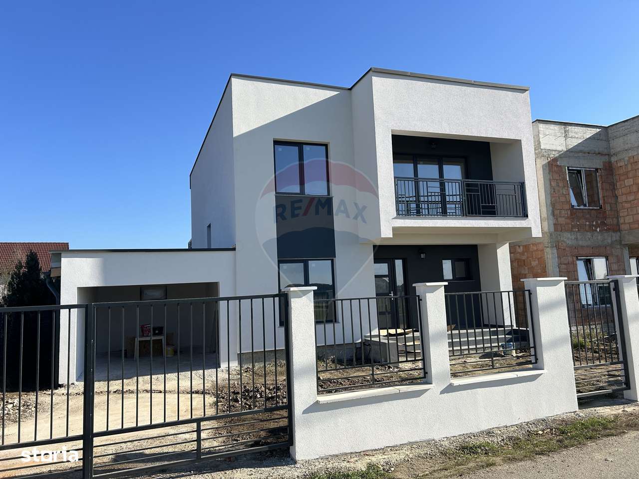 Casă moderne cu 4 camere de vânzare in SASAR / 5 ari teren / utilitati - Imagine principală: 1/20