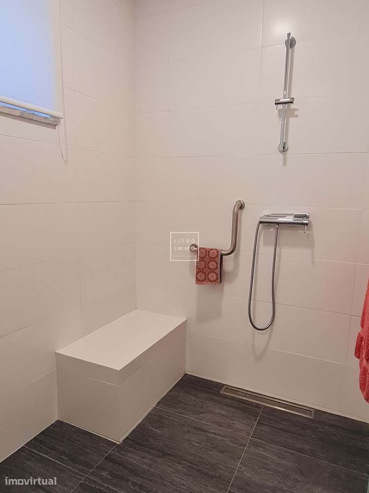 Casa nova, 3 quartos, 295m2, jardim 40m2, Belém, Lisboa-59