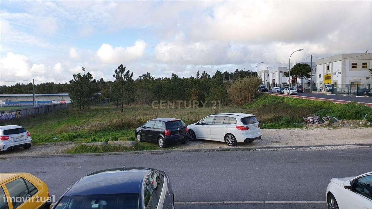 Terreno à venda em Cacém e São Marcos, Sintra - 8800m² - Grande imagem: 5/7