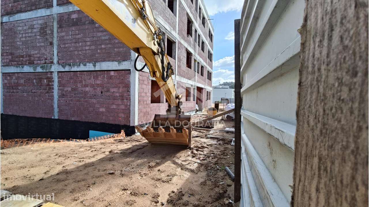 Apartamento T1+1 em Canelas - Grande imagem: 4/9