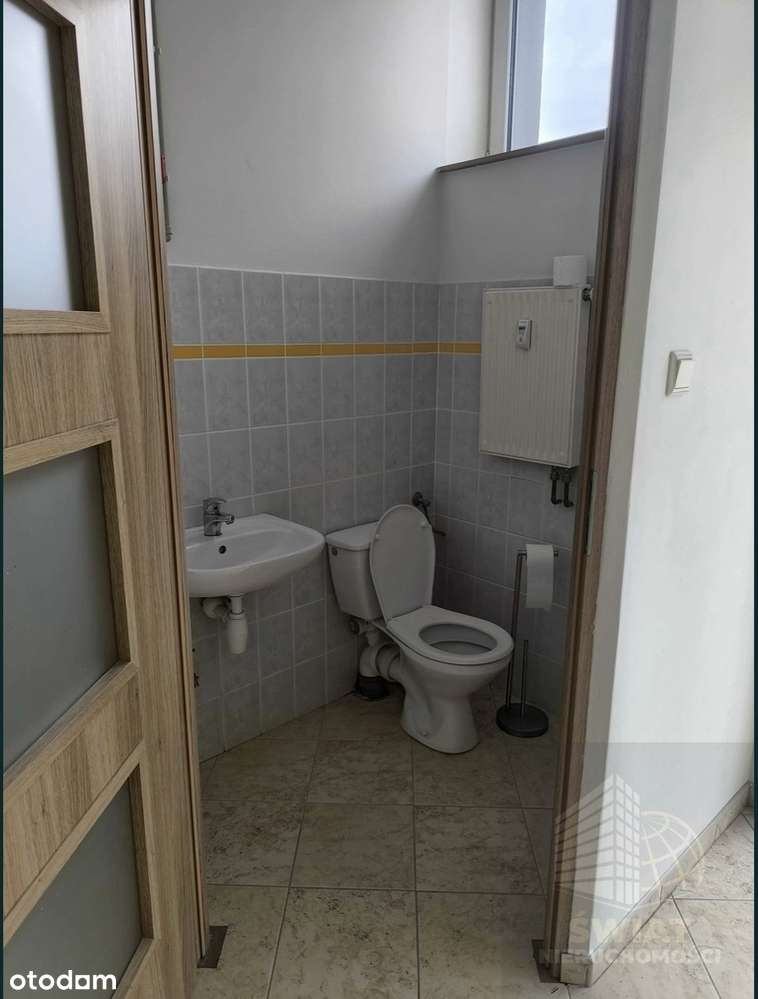 Lokal z witryną 68m2 na wynajem - Pełny obrazek: 5/5