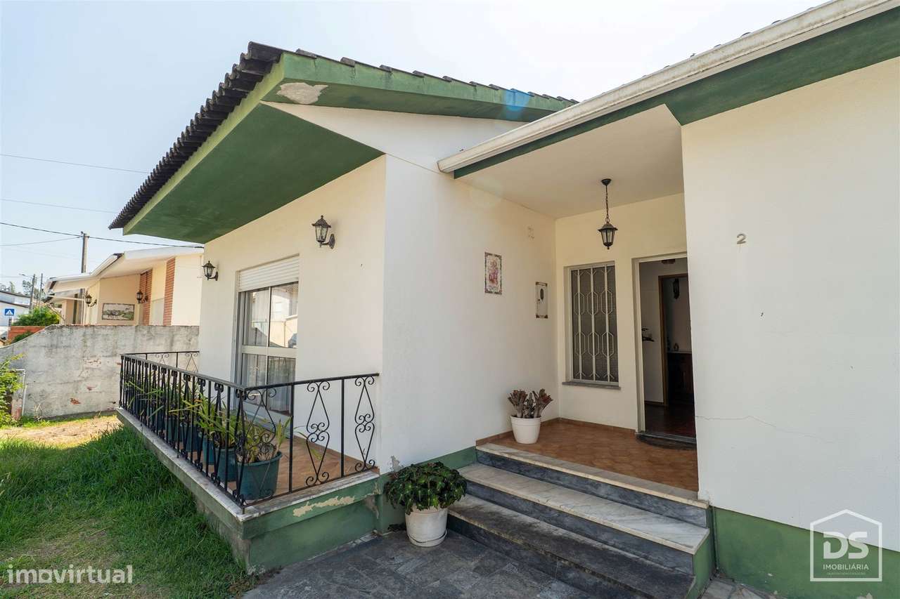 Moradia Isolada T3 Venda em Marinha Grande,Marinha Grande-0
