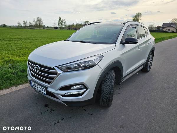 Hyundai Tucson - 1