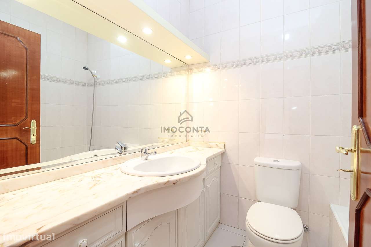 T3 c/Lugar de Garagem junto à Estação de Ermesinde-14