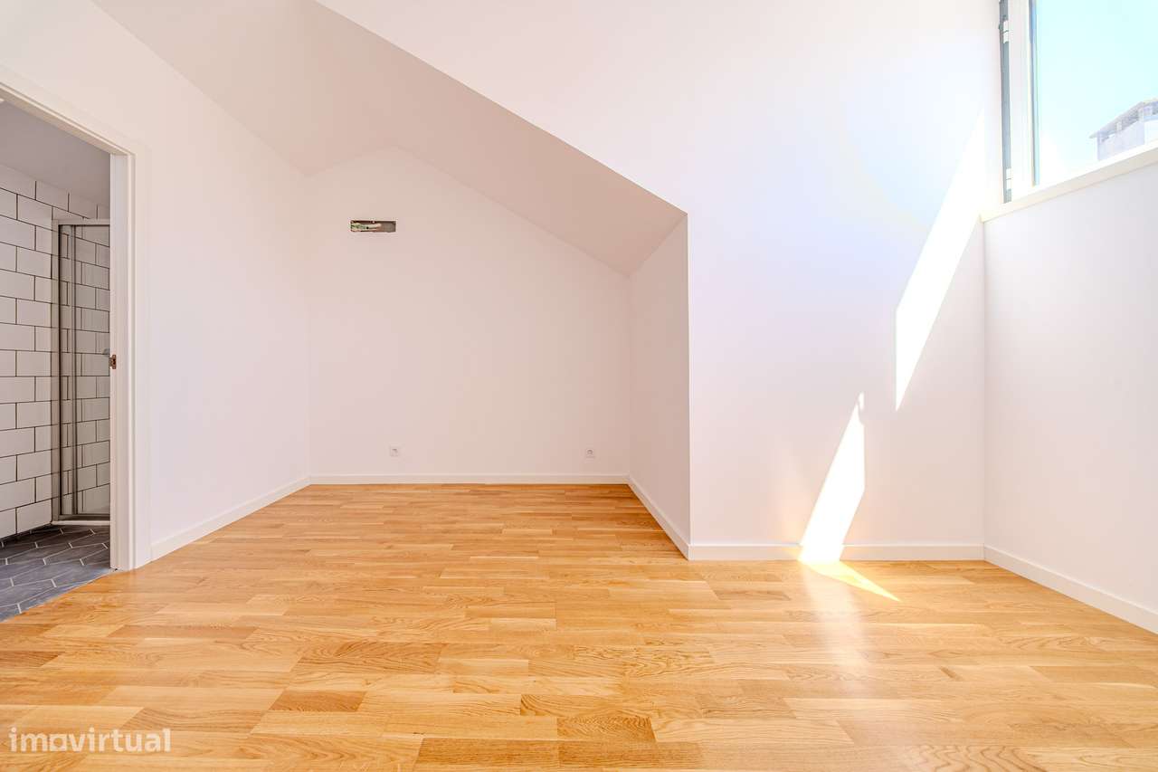 T2 Duplex com 2 suites nas Avenidas Novas | Novo e exclusivo-13