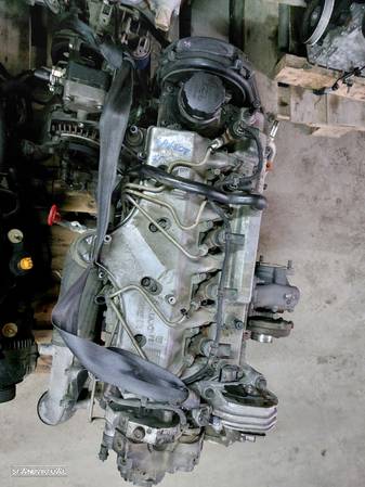 D5244T Motor Volvo 2.4D 5 cilindros - 1