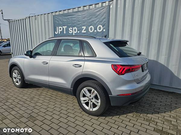 Audi Q3 35 TFSI S tronic - 8