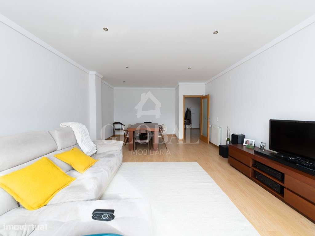 Apartamento T3 Nogueira da Regedoura - Grande imagem: 4/20