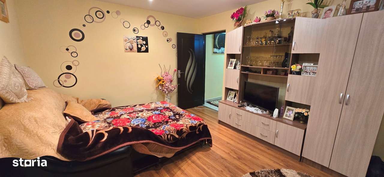 Apartament 2 camere, Mircea cel Batran, etaj 1, CT, accept CREDIT-1