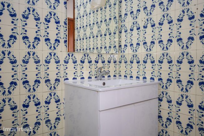 Apartamento T1+1 em Amadora com Elevador-10