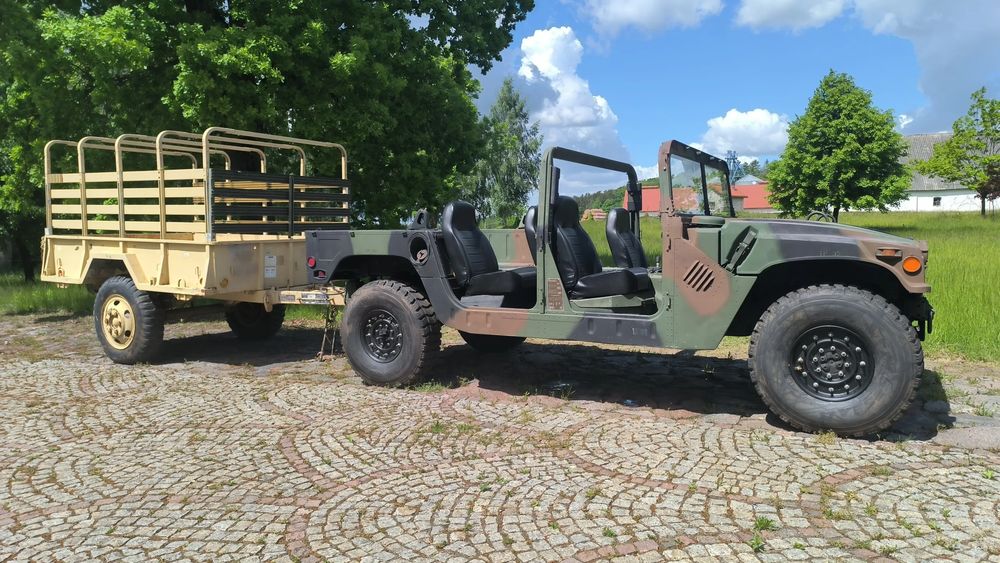 Hummer H1 2009