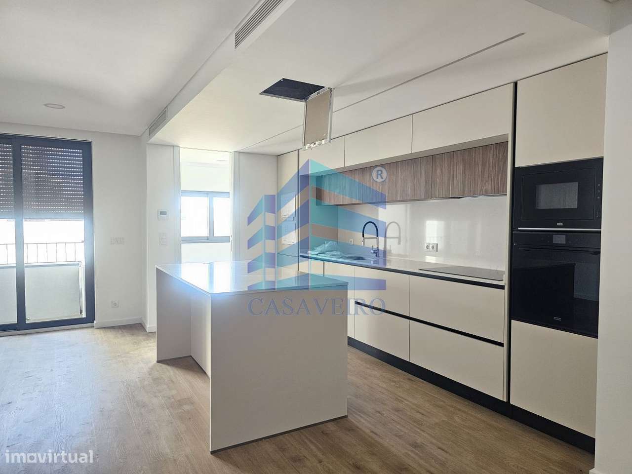 Apartamento T3 com 2 Lugares de Garagem São Bernardo-10