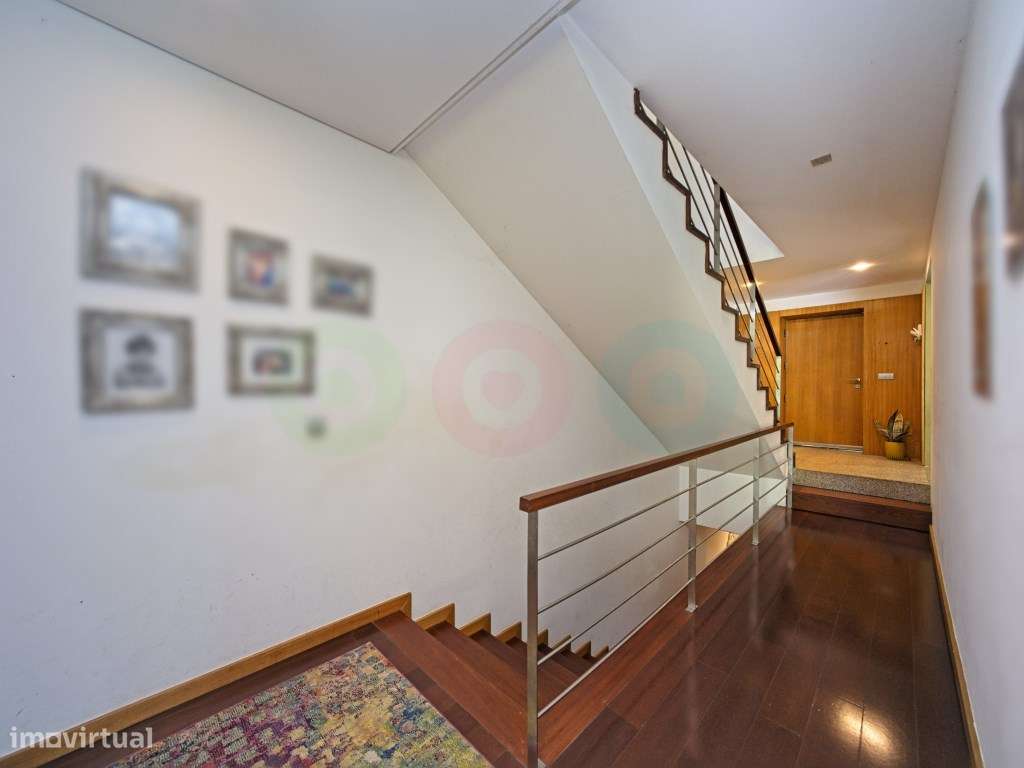 Moradia T3 em Vale S. Cosme- Piscina e jardim privativo-53