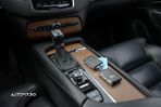 Volvo XC 90 D5 AWD Geartronic Inscription - 24