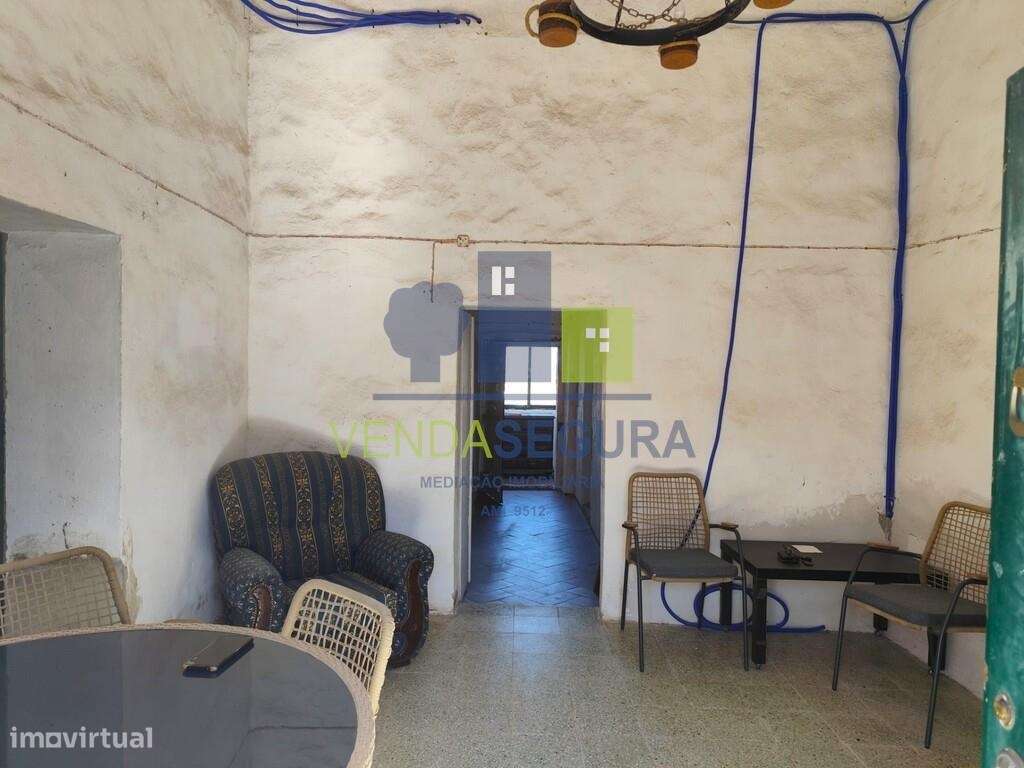 Moradia T3 R/C com Quintal | Santo Aleixo da Restauração-8