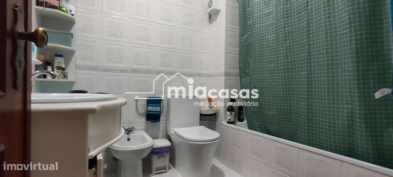 APARTAMENTO T3 DUPLEX - OIÃ-20