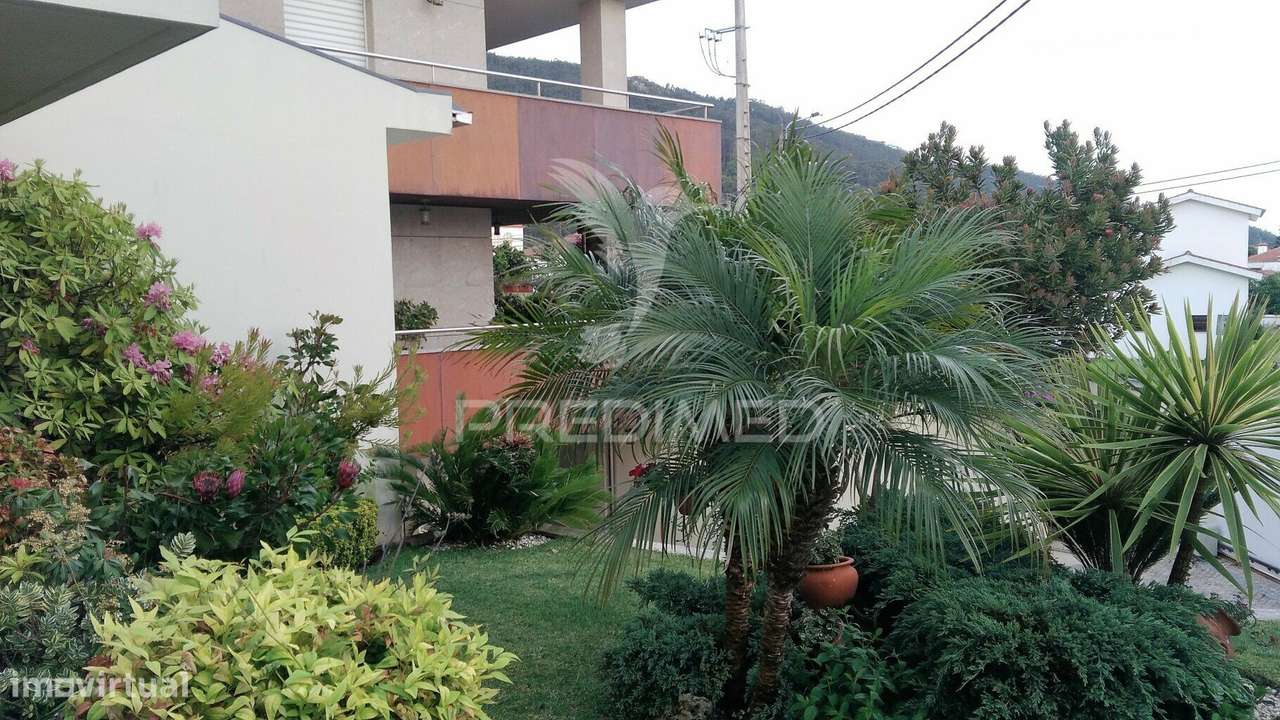 Moradia  T4  (3 Pisos)- Carreço - Viana do Castelo - Grande imagem: 4/39