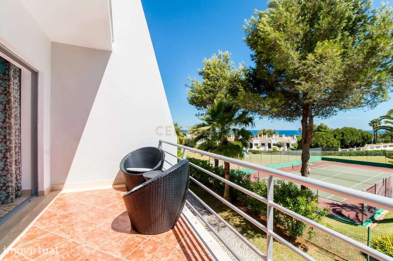 NAO PERCA ESTA GRANDE OPORTUNIDADE! FABULOSO TRIPLEX MODERNO T2+1 COM - Grande imagem: 4/15