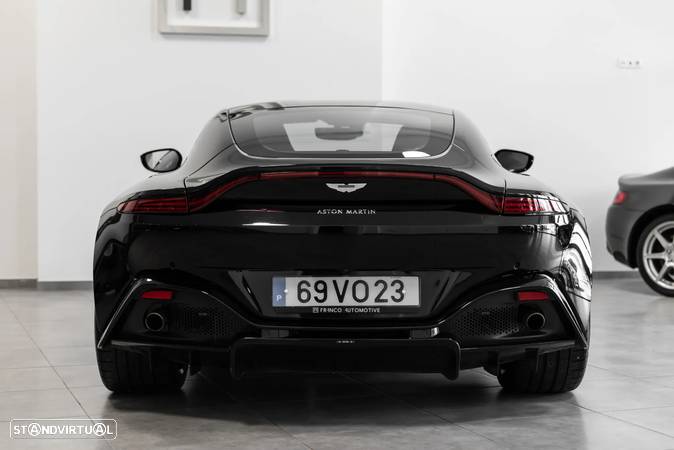 Aston Martin Vantage Coupe V8 - 5