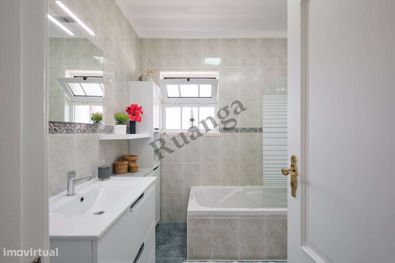 Moradia T4 para Venda em Vila Nova de Santo André-38