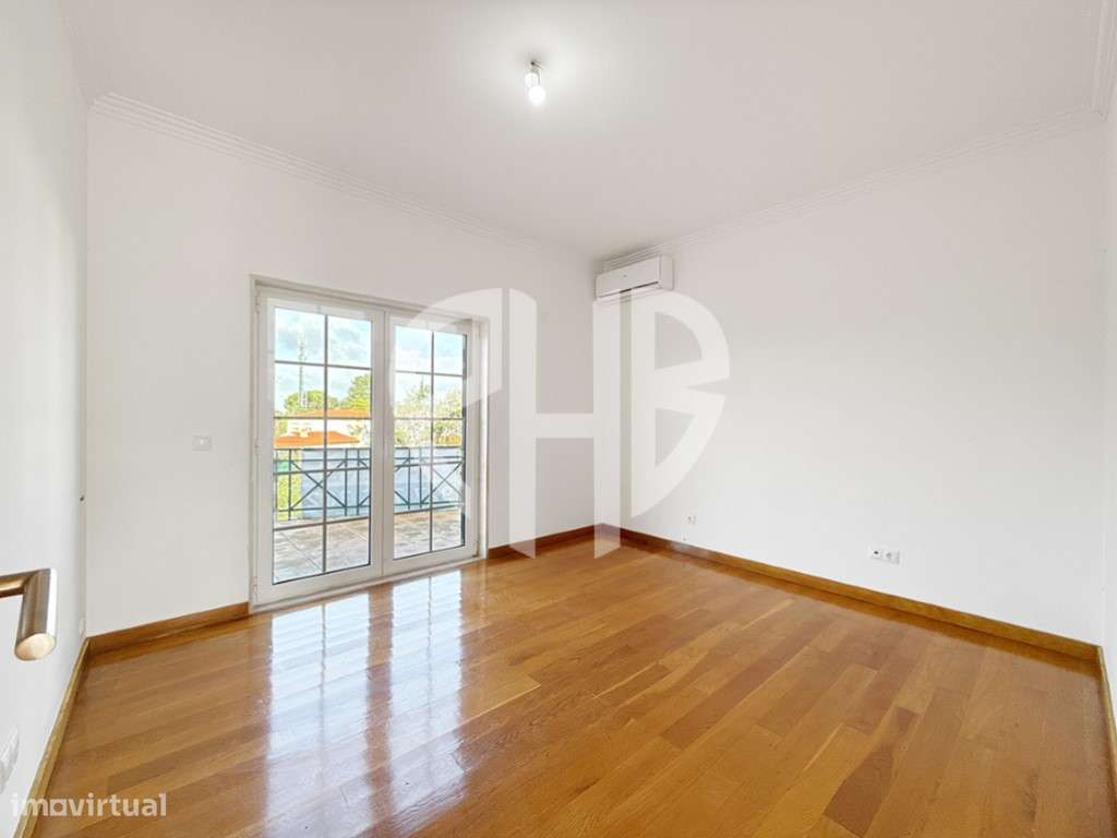 Moradia Geminada T4 // Condominio - Aldeia de Irmãos / Azeitão-31