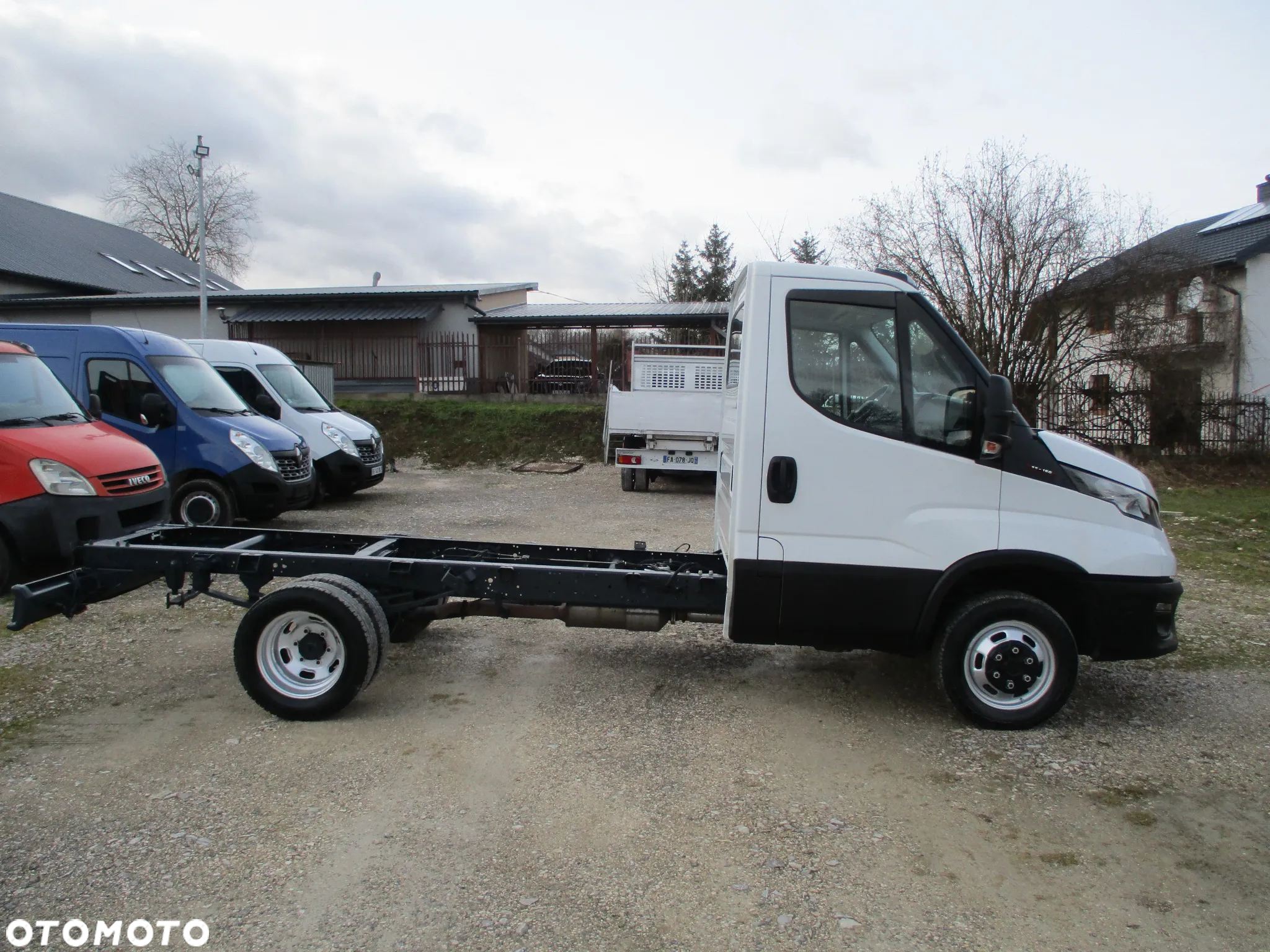 Iveco Daily 3.0 na bliźniaku 35C16 rama 35-160 kiper wywrotka kontener - 2