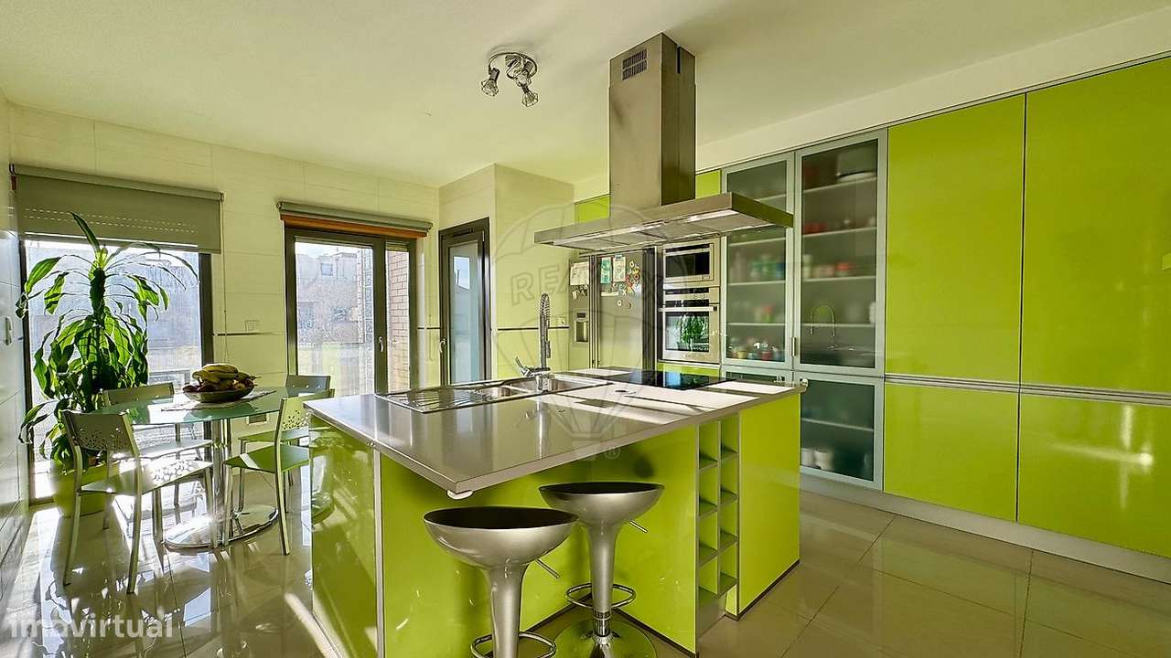 Apartamento T4 para venda-35