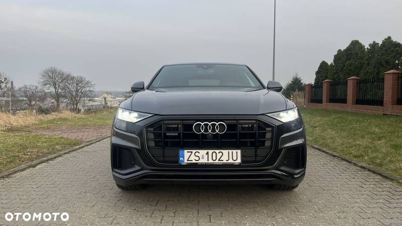 Audi Q8 - 3