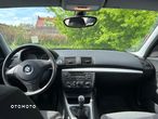 BMW Seria 1 116i - 4