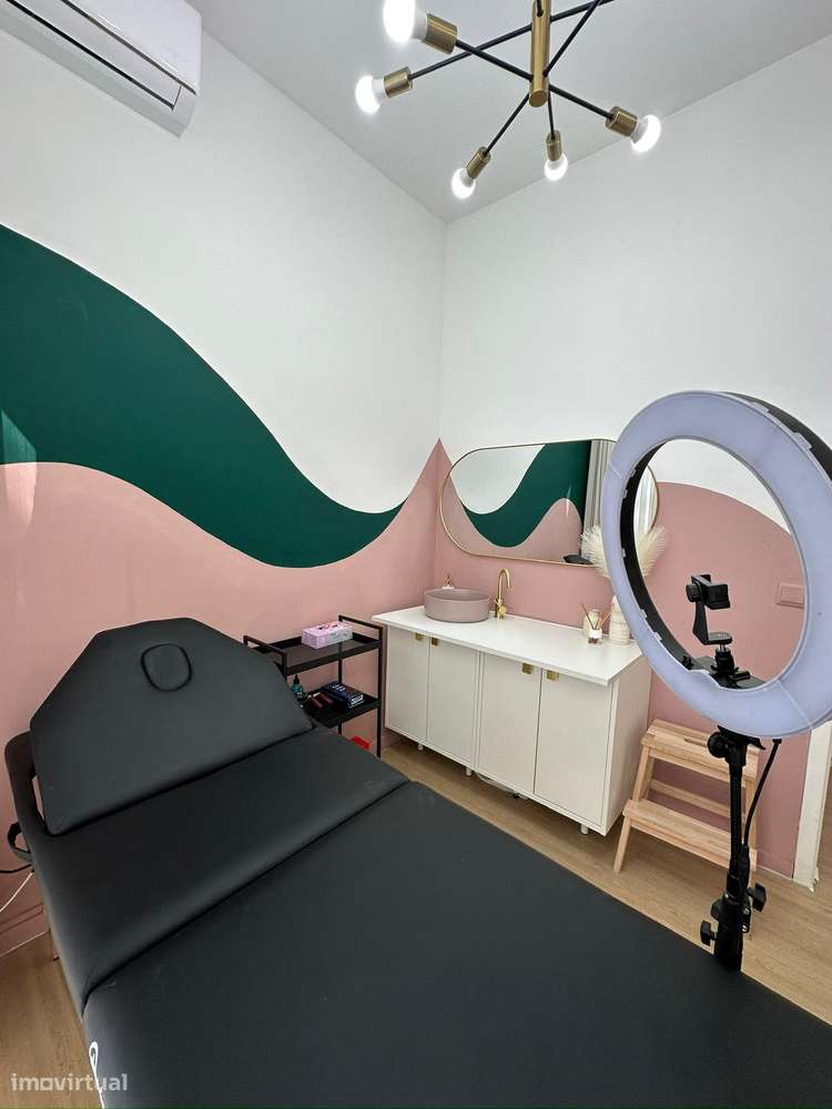 Oportunidade Única! Estúdio Novo em Matosinhos – Trespasse 10.000€ - Grande imagem: 2/4