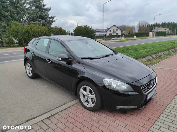 Volvo V40 CC D2 Momentum - 6