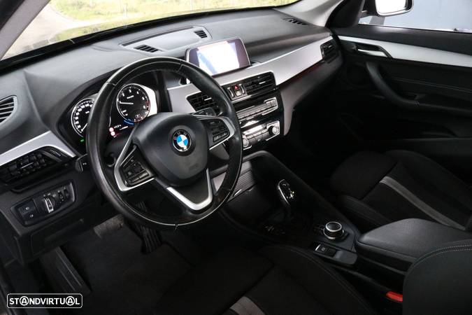 BMW X1 16 d sDrive Auto Line Sport - 7