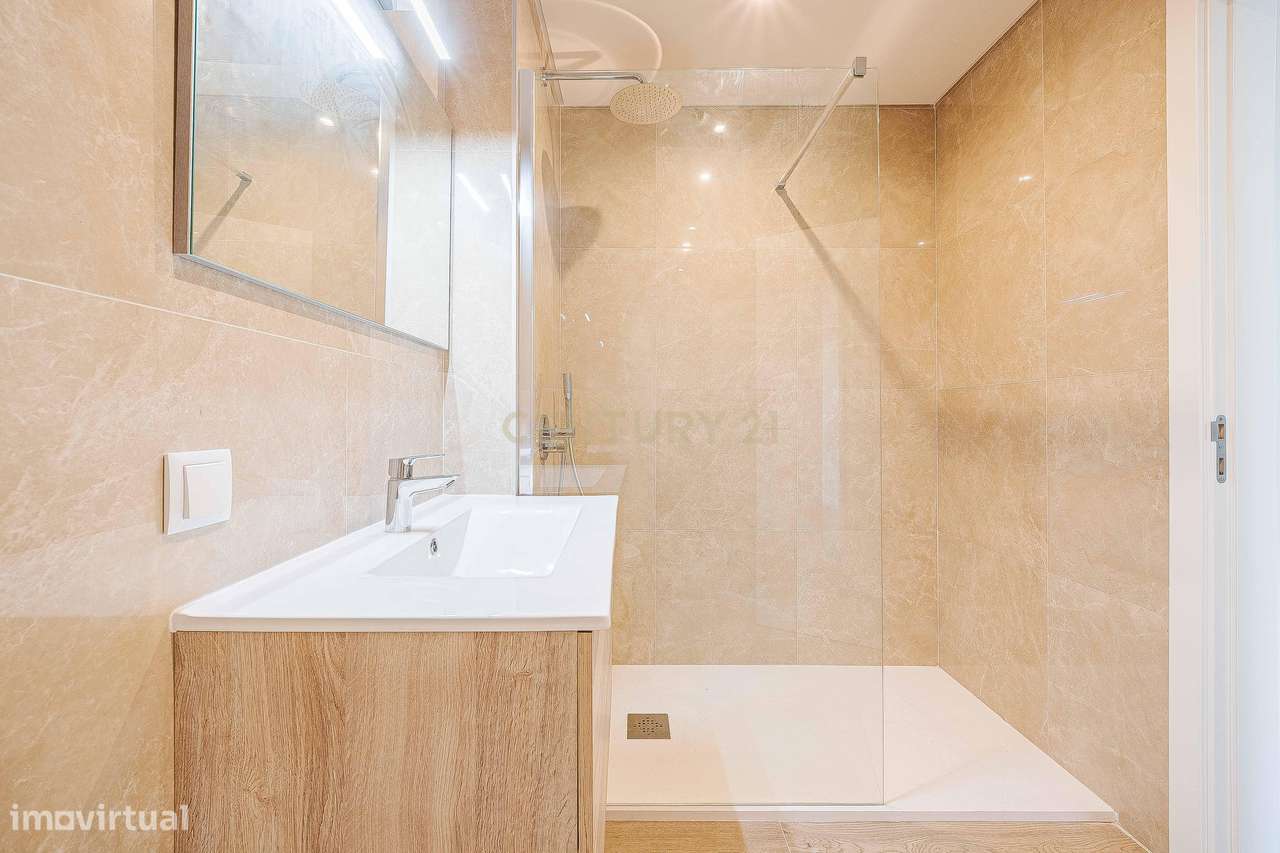 Moradia T3 Moderna de Acabamentos Premium-27