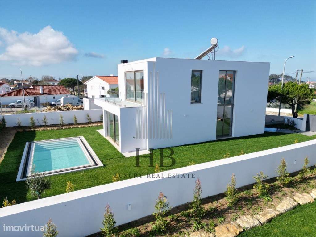 Moradia T3 de Luxo NOVA com Jardim e Piscina | Gouveia | Sintra-24