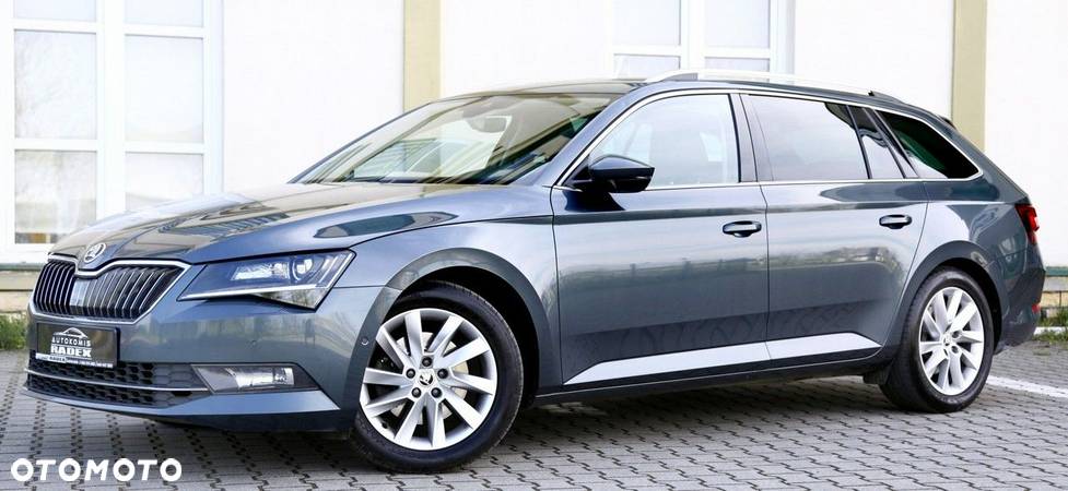 Skoda Superb 2.0 TDI Style DSG - 4