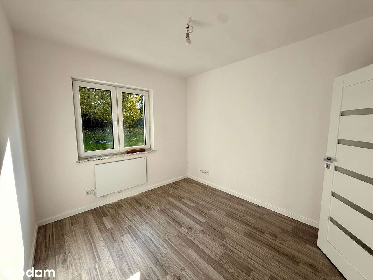 Nowoczesny dom wolnostojący w stanie deweloperskim - Pełny obrazek: 5/13