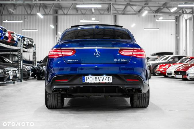 Mercedes-Benz GLE - 12