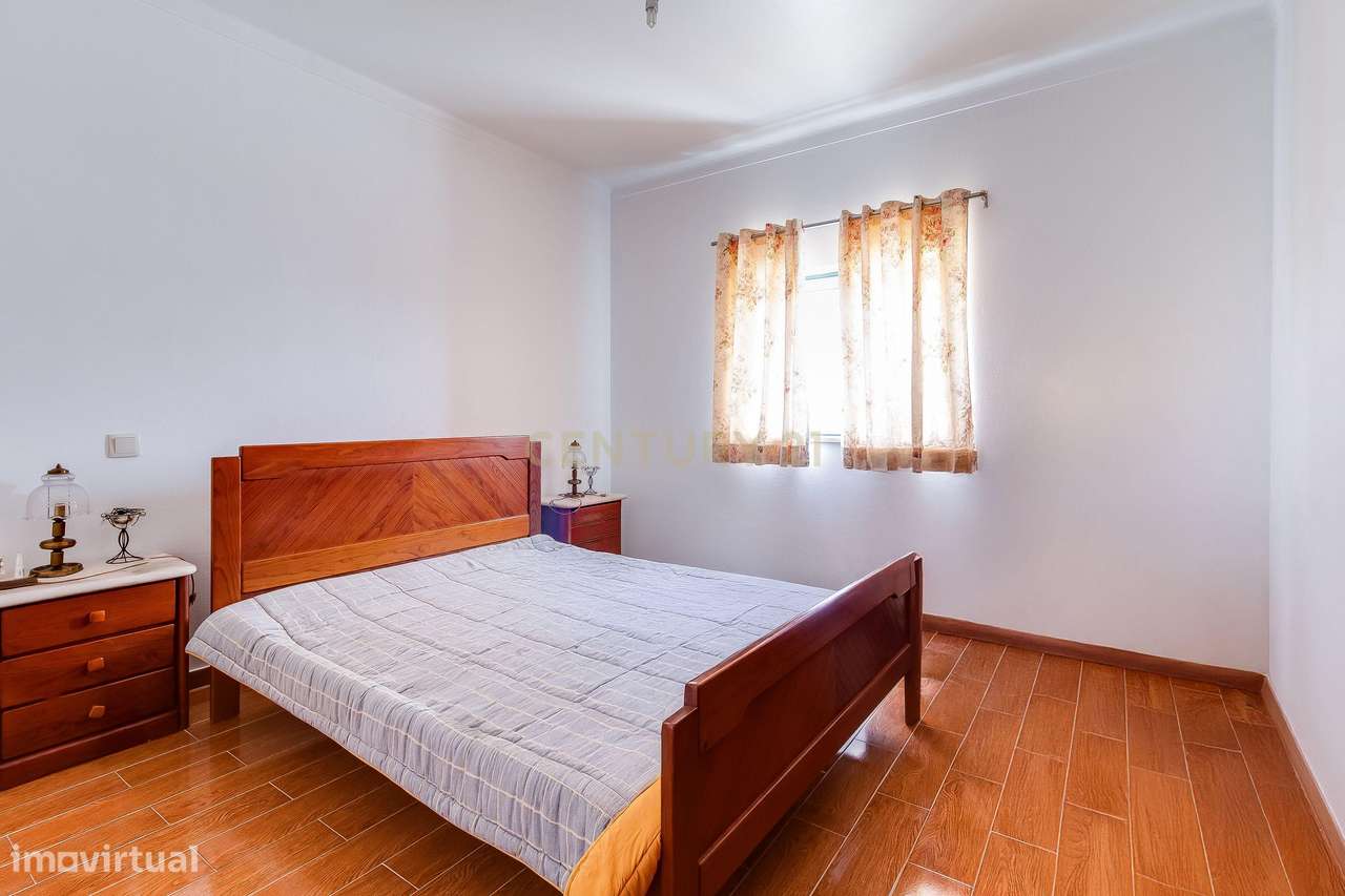 Moradia T3 Térrea - Espaço, Conforto e Localização Privilegiada-19