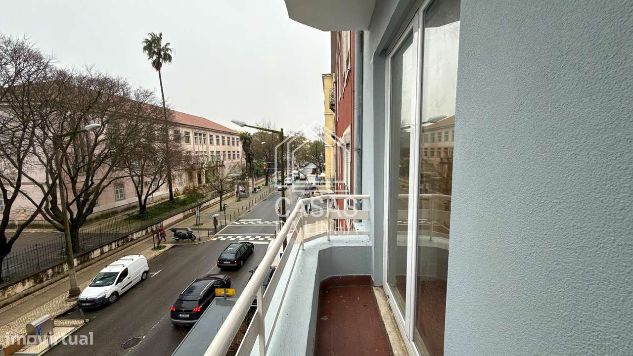 T2+1 renovado na Penha de França - Lisboa - Grande imagem: 4/24