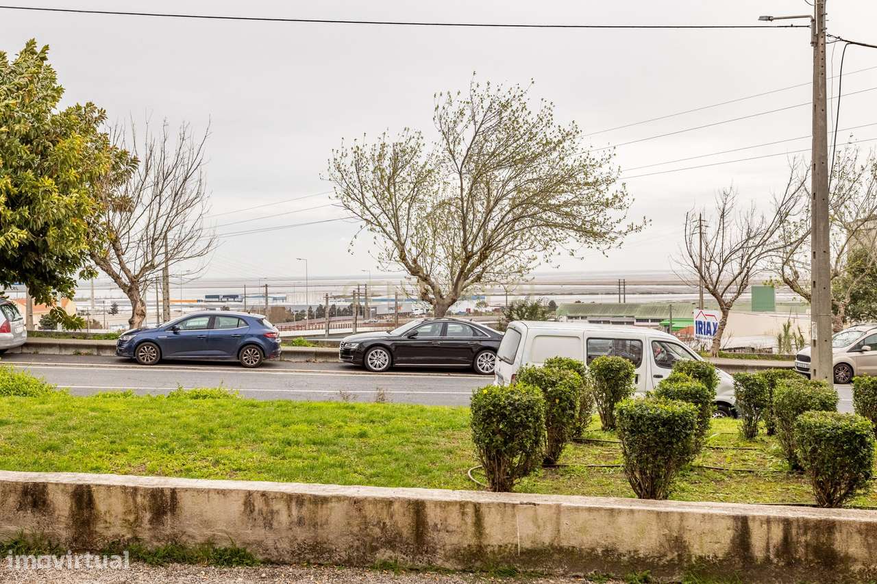 Trespasse de Restaurante em Santa Iria de Azoia-18