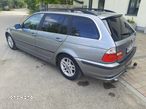 BMW Seria 3 318i - 32