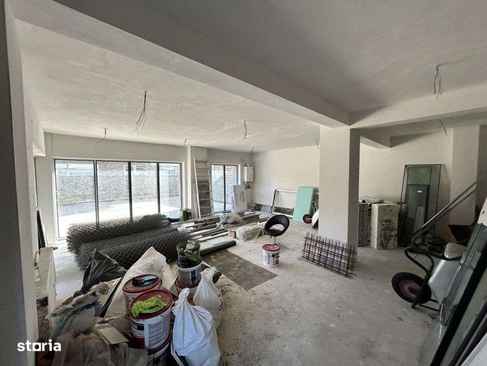 Spatiu comercial semifinisat 62 mp utili plus 20mp terasa Borhanci - Imagine principală: 4/11