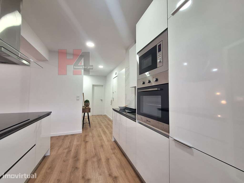 Apartamento T3 totalmente remodelado em Benfica-6