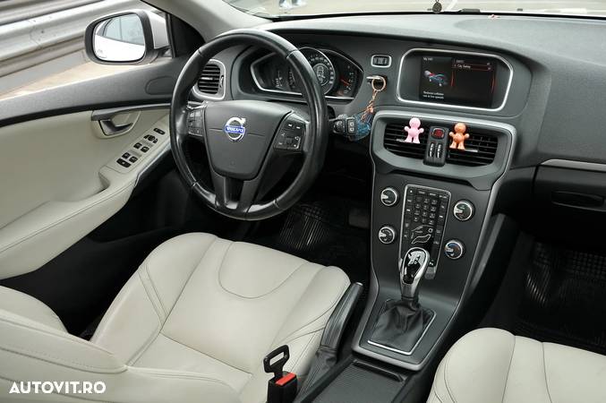 Volvo V40 - 5