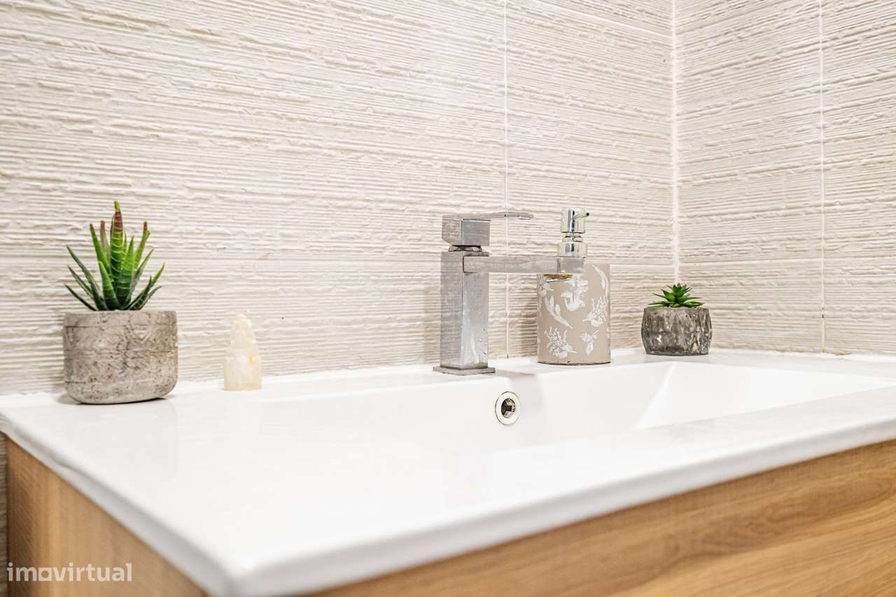 Moradia T3 com terraço e ar condicionado em Azeitão-10